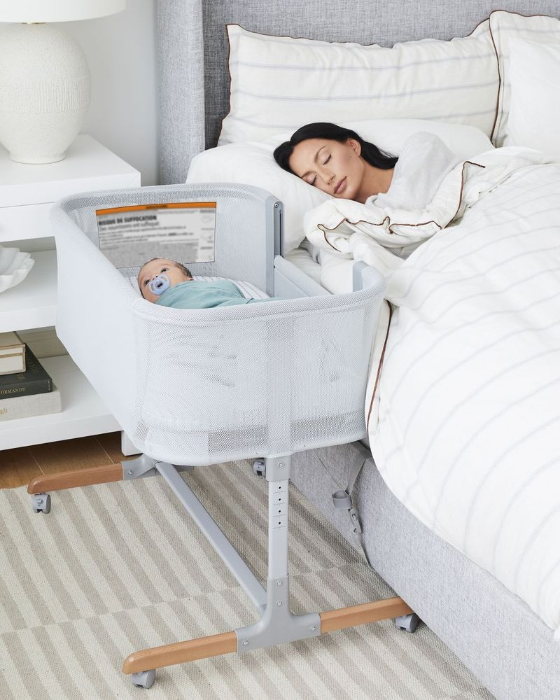 Cuna_y_Cama_De_Noche_Cozy-Up_2_En_1_Gris_9I099910_4