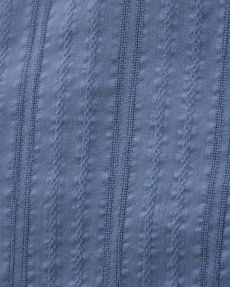 1T061810_02