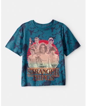 Playera Gráfica De Manga Corta Stranger Things Teñida Oshkosh B'Gosh
